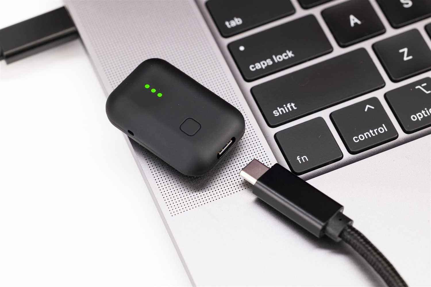 Zoom Instamic Pro Plus C Stereo Recorder Waterproof 32-bit Float Recorder