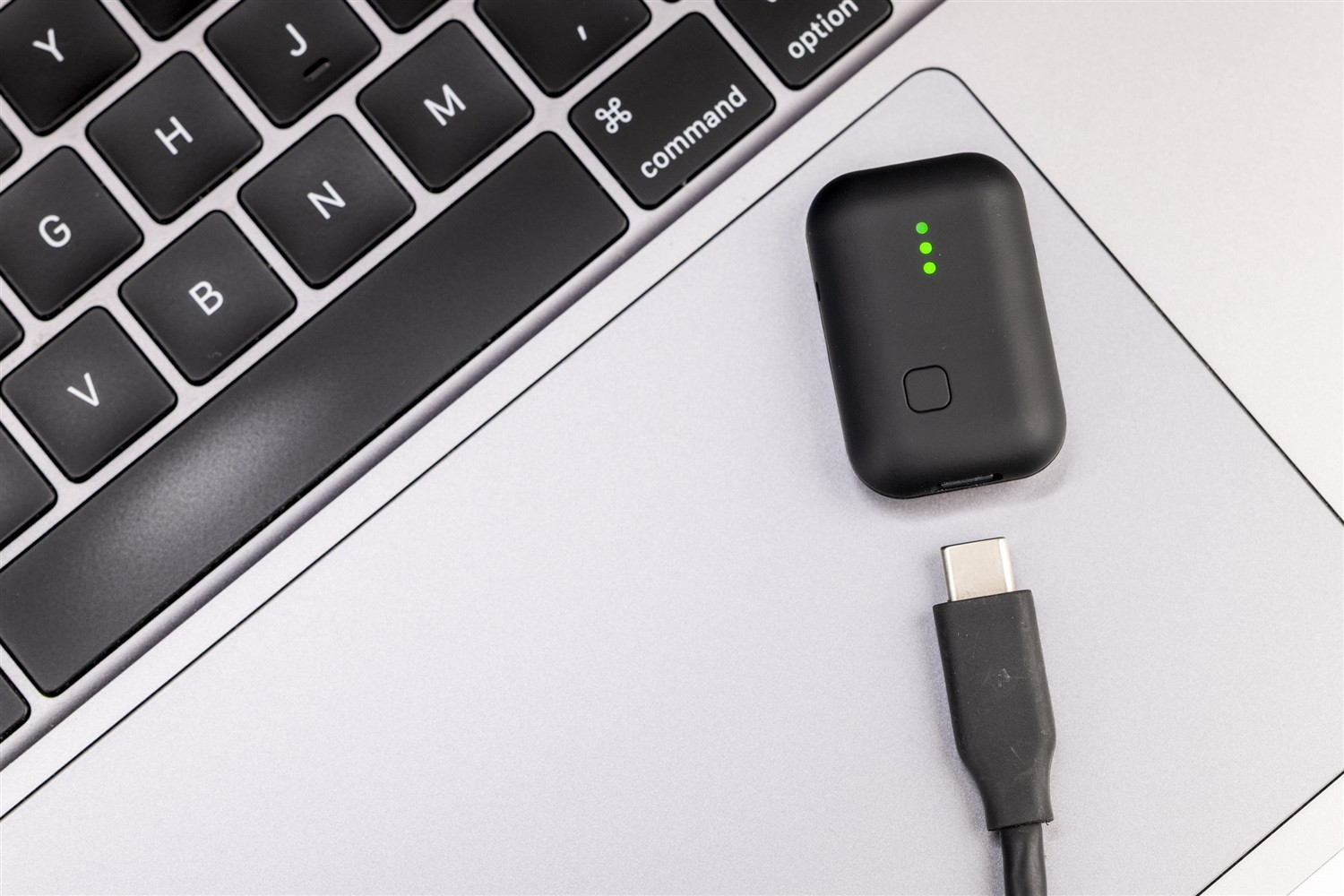 Zoom Instamic Pro Plus C Stereo Recorder Waterproof 32-bit Float Recorder