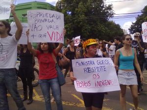 Movimento popular sai às ruas de Campo Grande em apoio à nação indígena