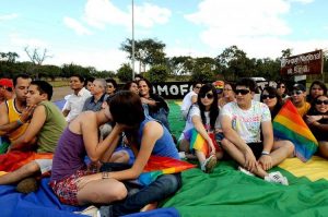 Governo federal cria comitê interministerial de combate à homofobia