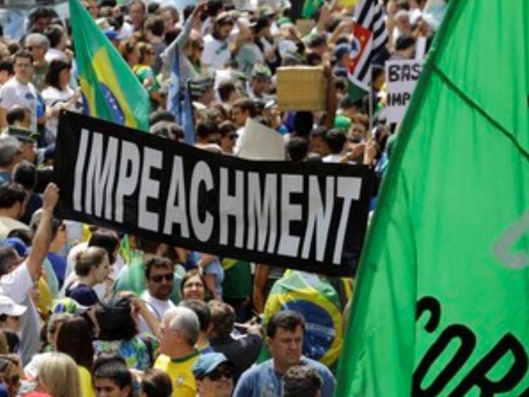 Quem defende o impeachment da Presidenta Dilma Rousseff ?