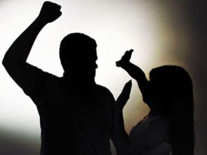 Aumento da rede de proteção à mulher é desafio no combate à violência doméstica