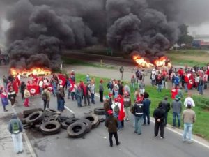 Dia Nacional de Manifestações e Paralisações: MST realiza diversas ações pelo Brasil