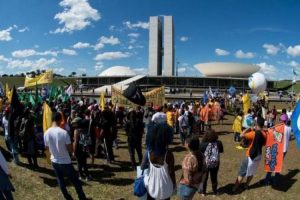 Câmara rejeita redução da maioridade penal