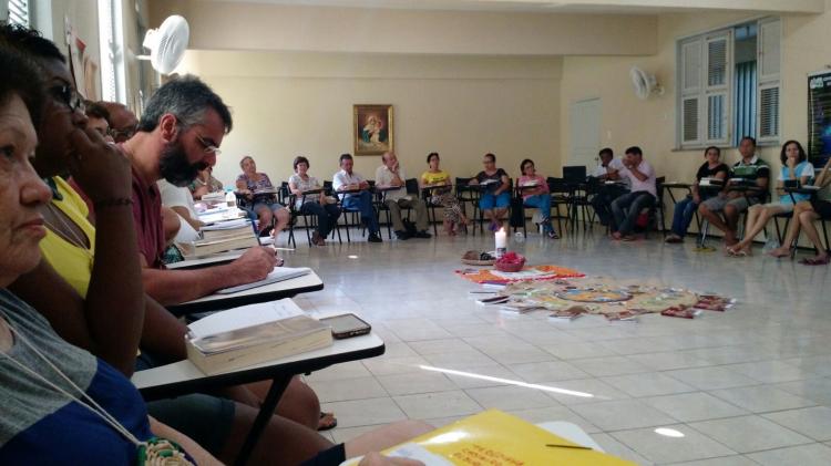 Crítica Profética: aprender a denunciar e anunciar a esperança