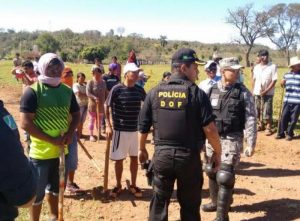 Ruralistas ignoram abertura de inquérito e determinações da Justiça e voltam a atacar famílias Guarani e Kaiowá no Mato Grosso do Sul