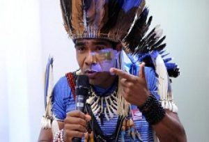 “Não vamos deixar o agronegócio tomar o nosso país”