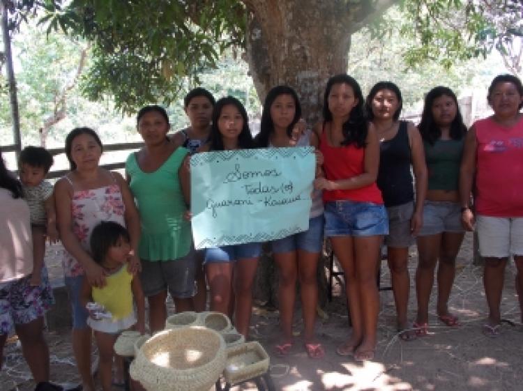 Solidariedade ao povo Guarani-Kaiowá 1 Solidariedade ao povo Guarani-Kaiowá