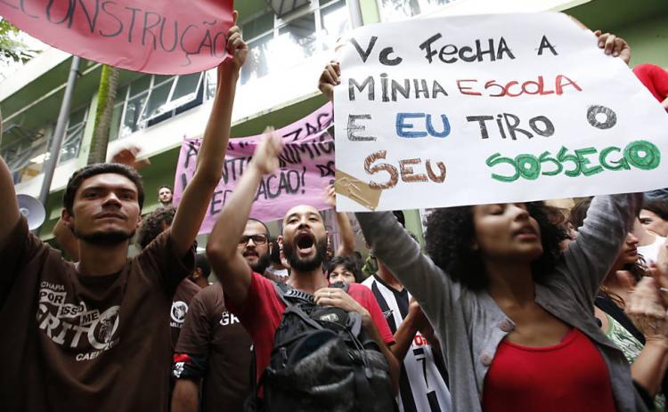 Estudantes de São Paulo ampliam pautas e querem discutir nova educação pública