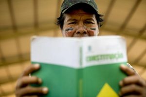 Índios poderão ter direito a nome de sua etnia em documentos