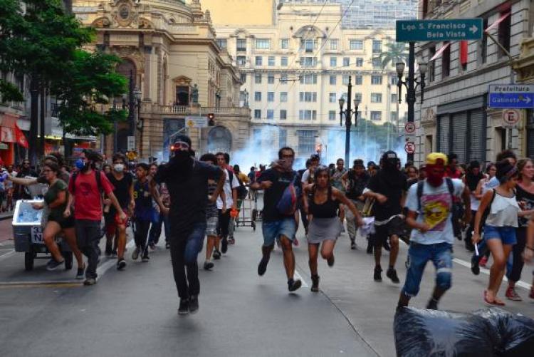 A PM mostra que a violência é parte do sistema