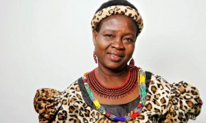 Líder feminina no Malawi anula 850 casamentos infantis e envia meninas de volta para a escola