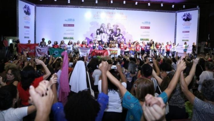 4ª Conferência Nacional das Mulheres exige manutenção das conquistas de gênero