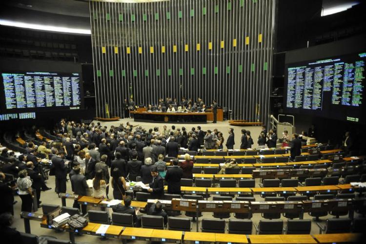 Conheça os 17 candidatos à presidência da Câmara