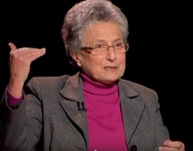 Deus uma palavra escorregadia... [Ivone Gebara]