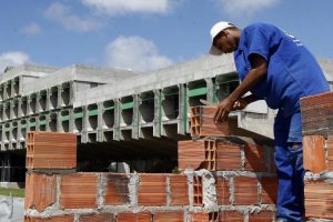 Brasil teve maior taxa de desemprego da América Latina no 1º semestre