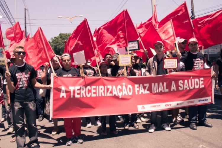 Senado decidirá se rasga CLT para sempre