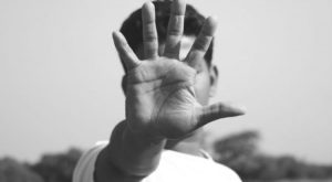 Combate ao tráfico de drogas e o genocídio da juventude negra [Roberto Malvezzi (Gogó)]
