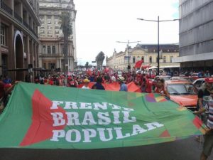 Porto Alegre conclama à resistência dos povos