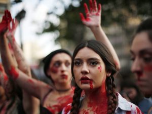 mulher marcha greve