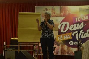 Fotos da atividade com Ivone Gebara no CEBI-CE.