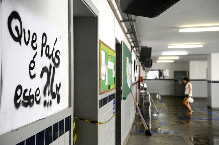 "Temos duas educações: uma para a elite e outra para o povo" 1 52cf3c2f dca8 4303 8027 c5b55a9cc8a6