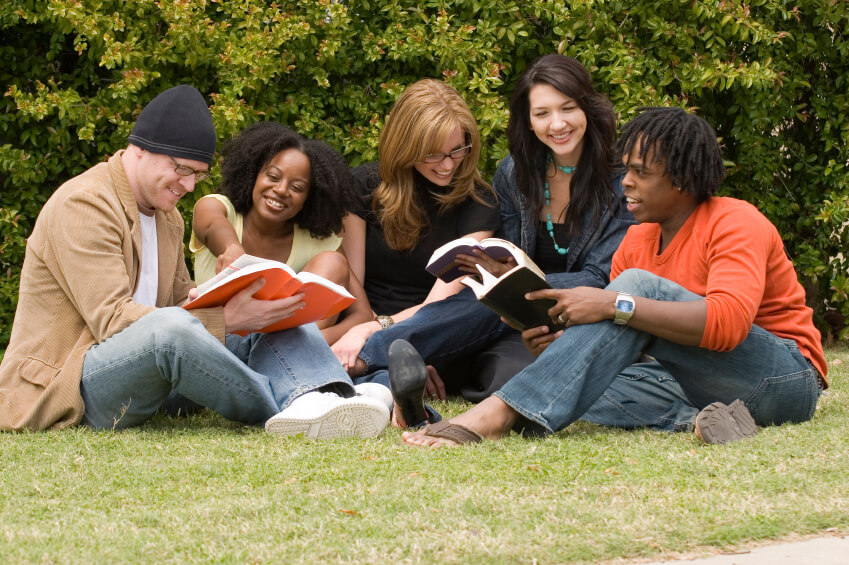 Jovens e os espaços religiosos