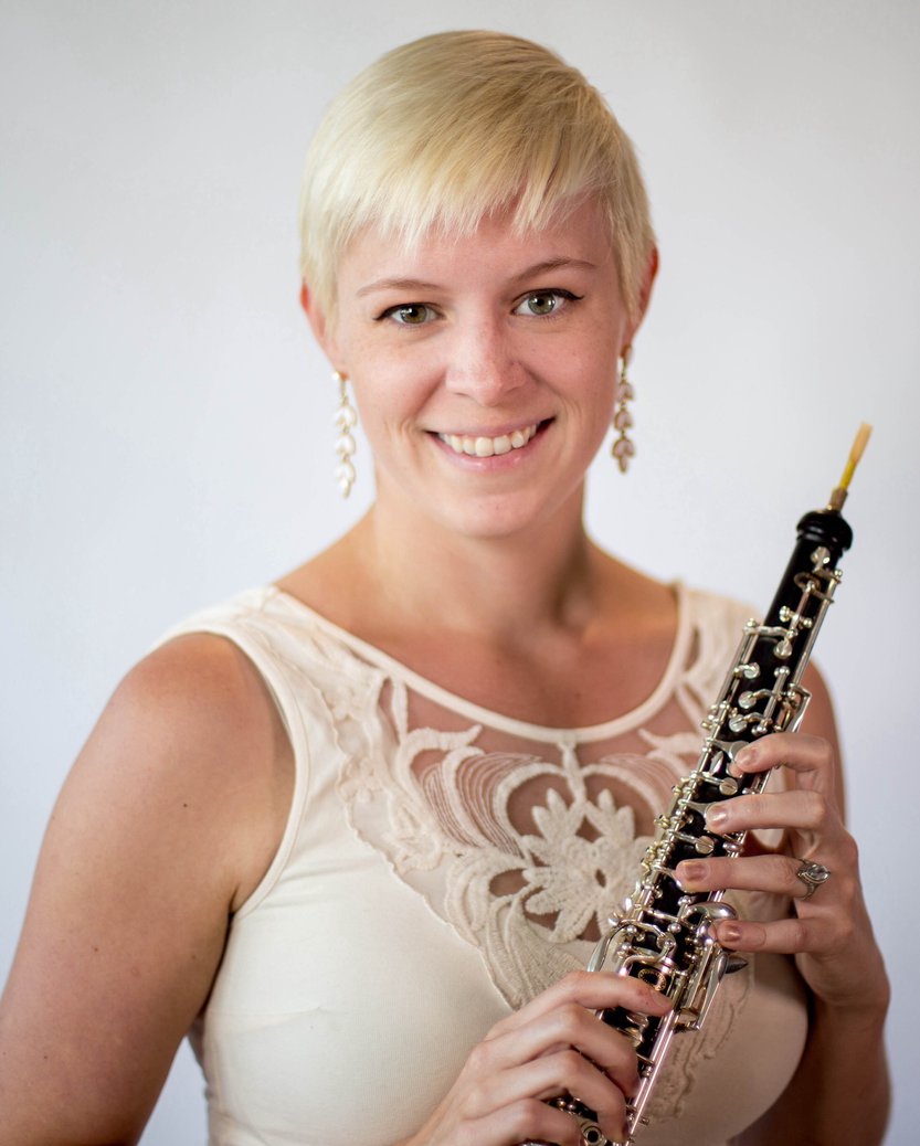 Breczka%20Kelly%20oboe%20color_0.JPG