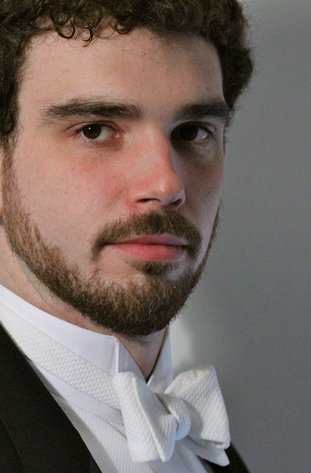 Dell%20Headshot%20Full%20Color.jpg
