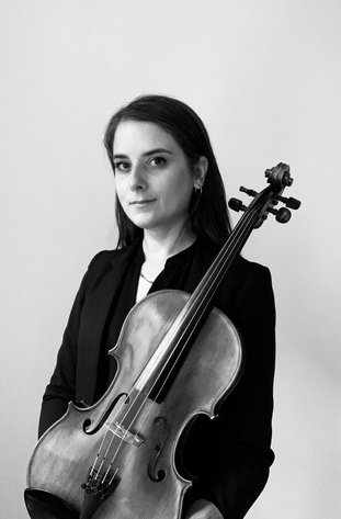 Sara Dudley Headshot