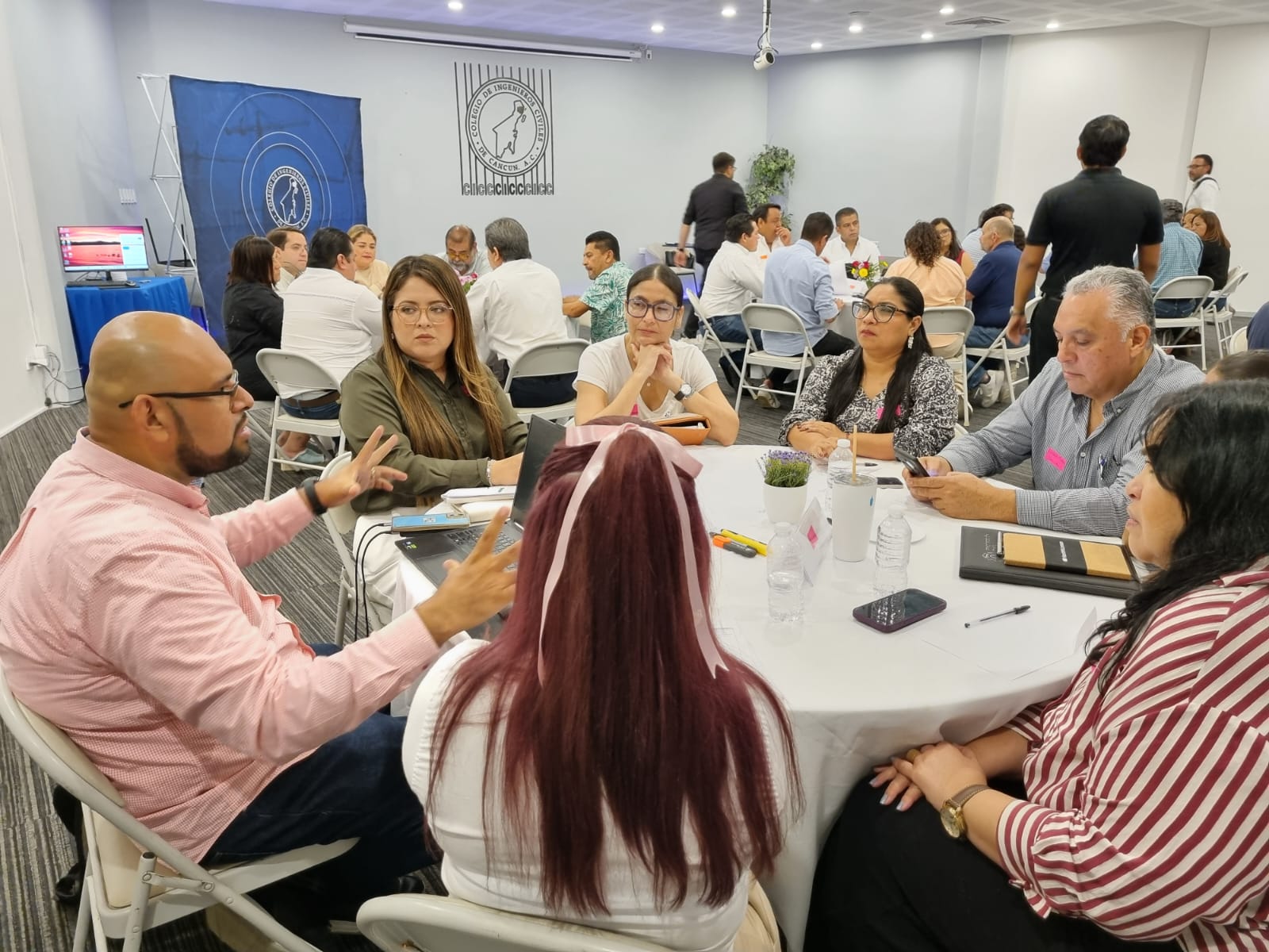 Voz Del Consejo: Participamos Activamente en la Mesa de Trabajo Para Actualizar el Reglamento de Construcción
