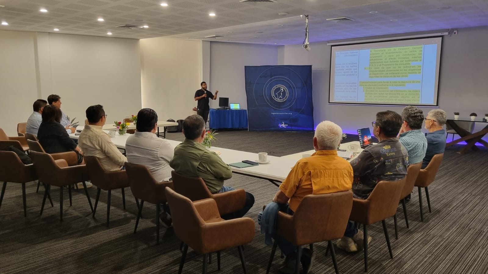 Ingeniería en Acción: Los Gremios Profesionales Unidos Por Un Reglamento de Construcción Más Eficiente