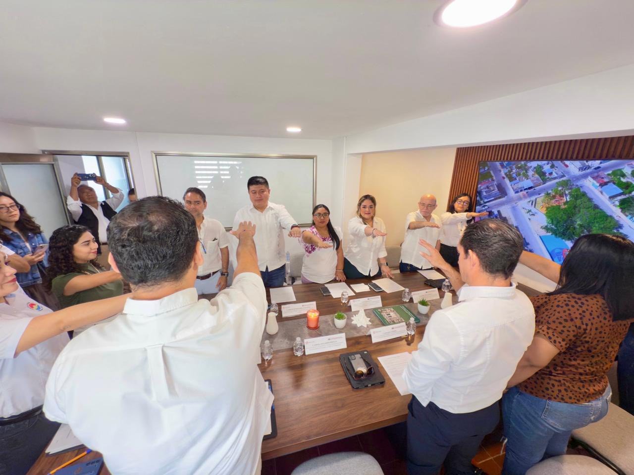 Nuestro Colegio Fortalece Su Presencia En La Junta De Gobierno Del Instituto De Regularización