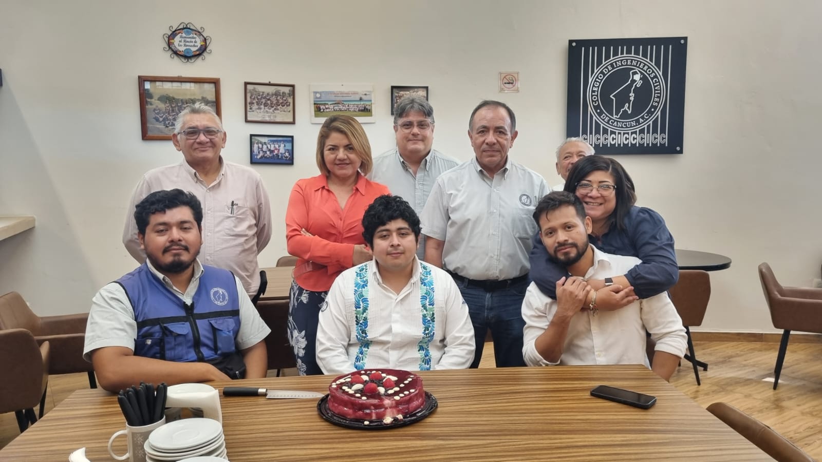 Construyendo Excelencia: Celebramos A Quienes Fortalecen Nuestra Comunidad