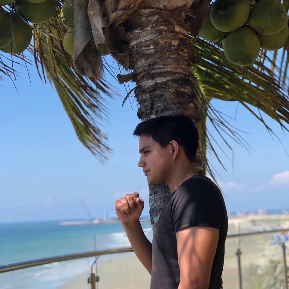 Calderón Pumalpa Camilo Andrés