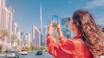 Travel influencer taking a picture_