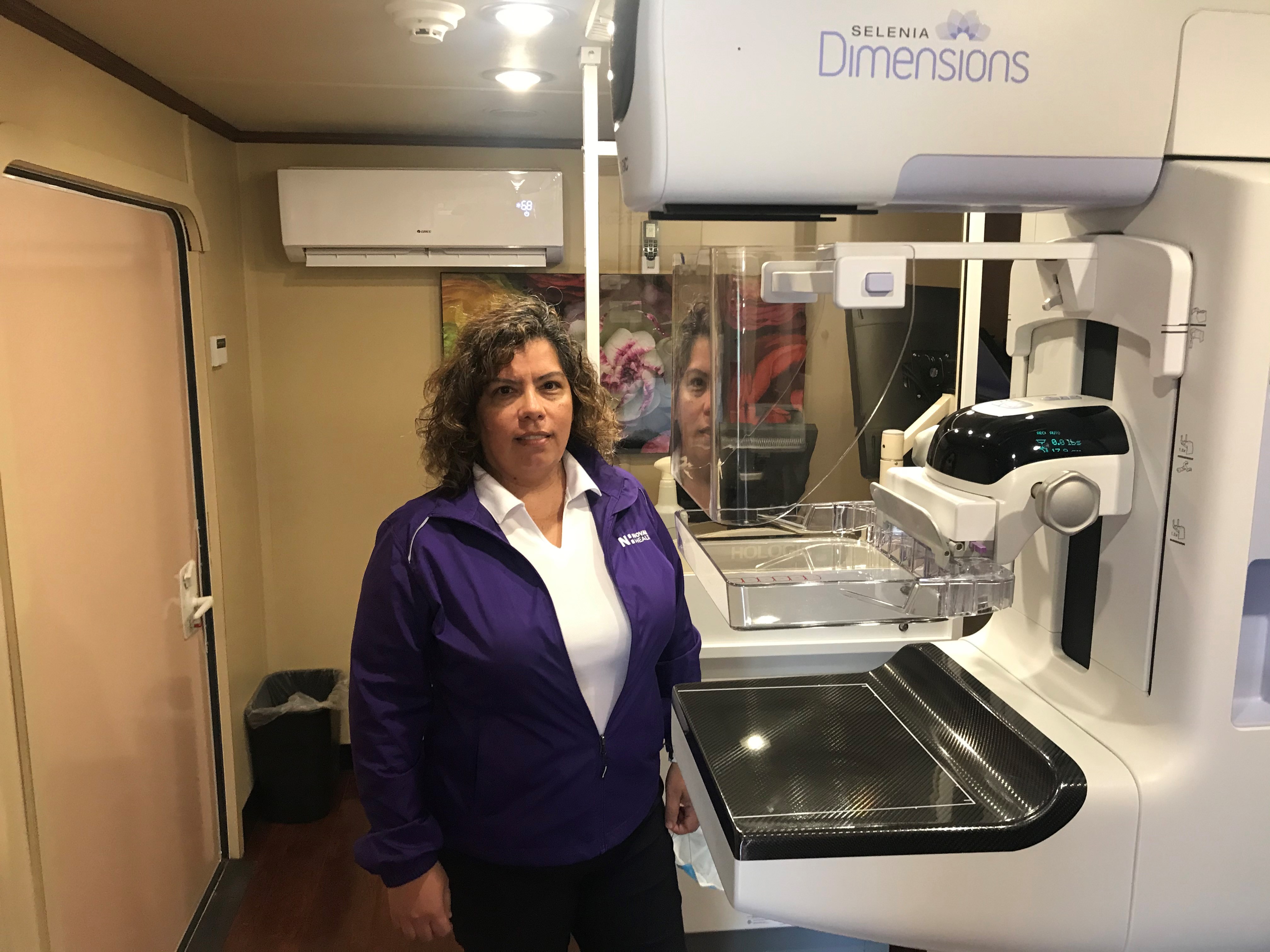 Susana Diaz at NH mobile mammogram
