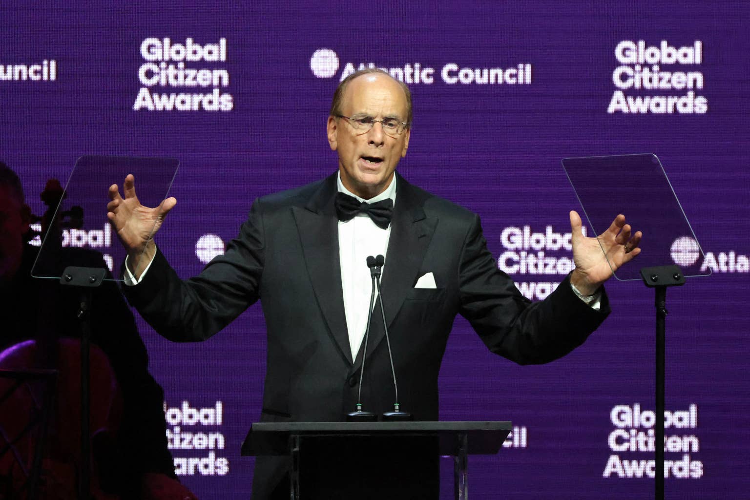BlackRock CEO calls Bitcoin stronger after leverage reset