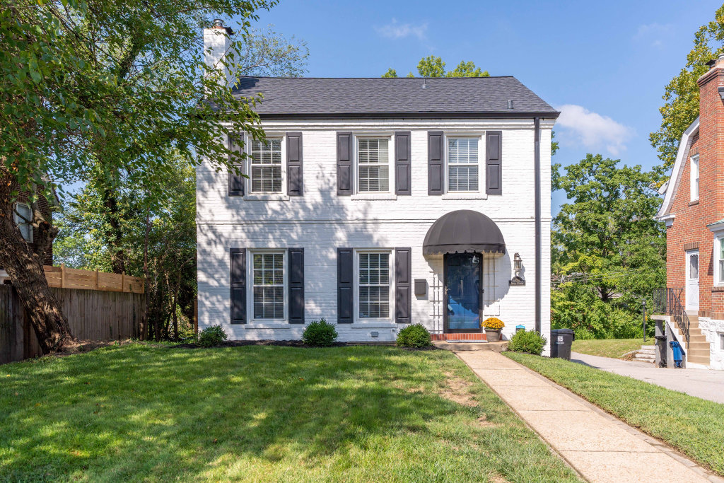 759 North Hanley Rd Dawn Griffin Real Estate Group