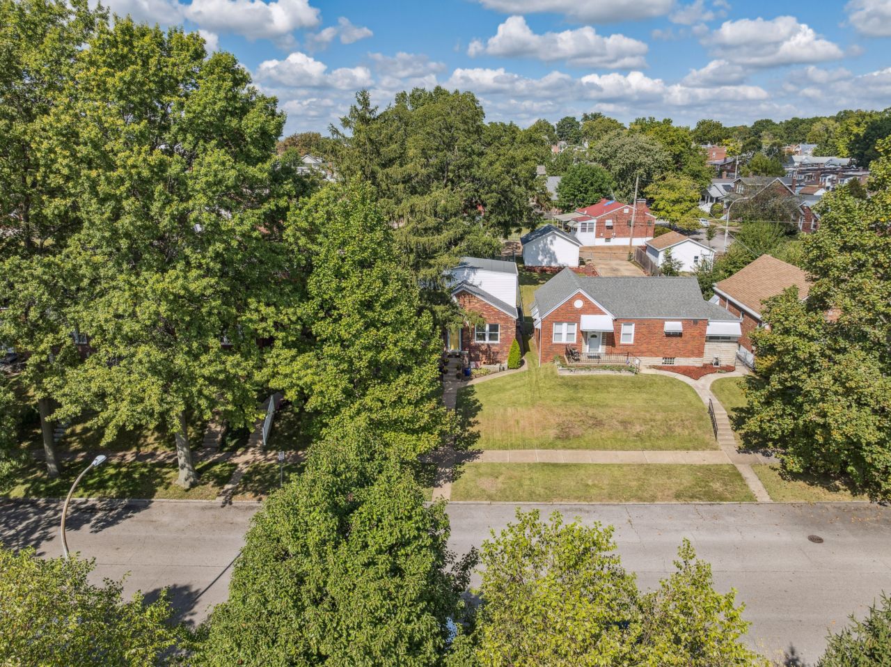 aerial view 7111 south grand
