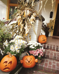 Porch decorated for Halloween