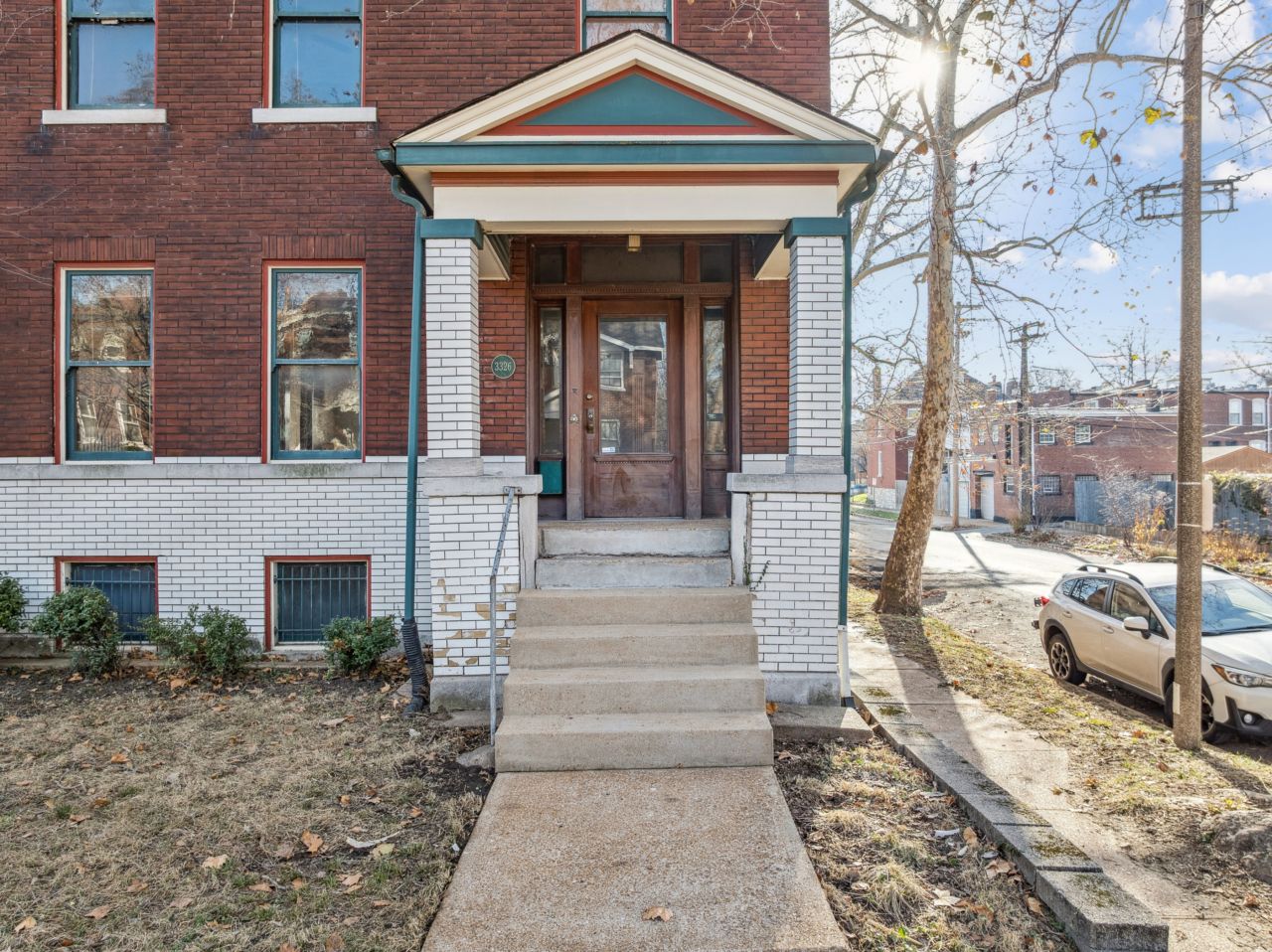 3326 Humphrey St. Louis