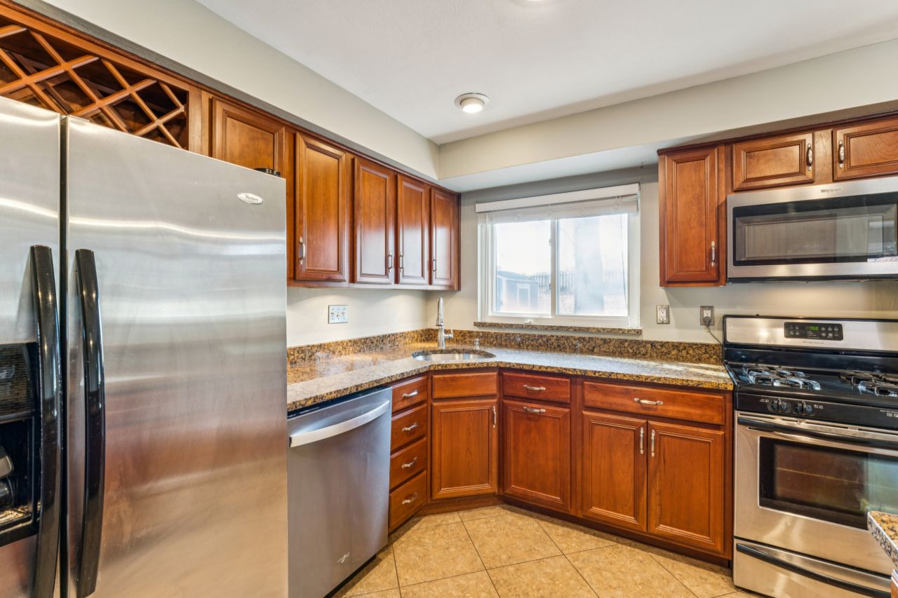 8721 Del Vista Crestwood MO Interior