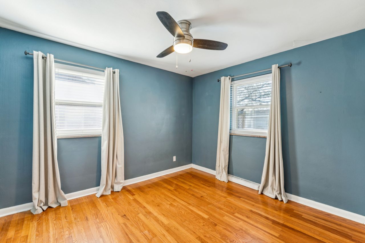 8721 Del Vista Crestwood MO Interior