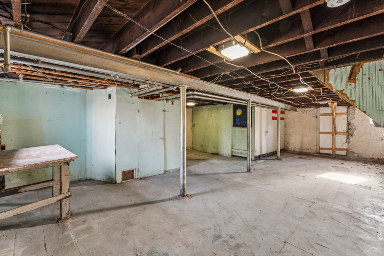 3326 Humphrey St. Louis