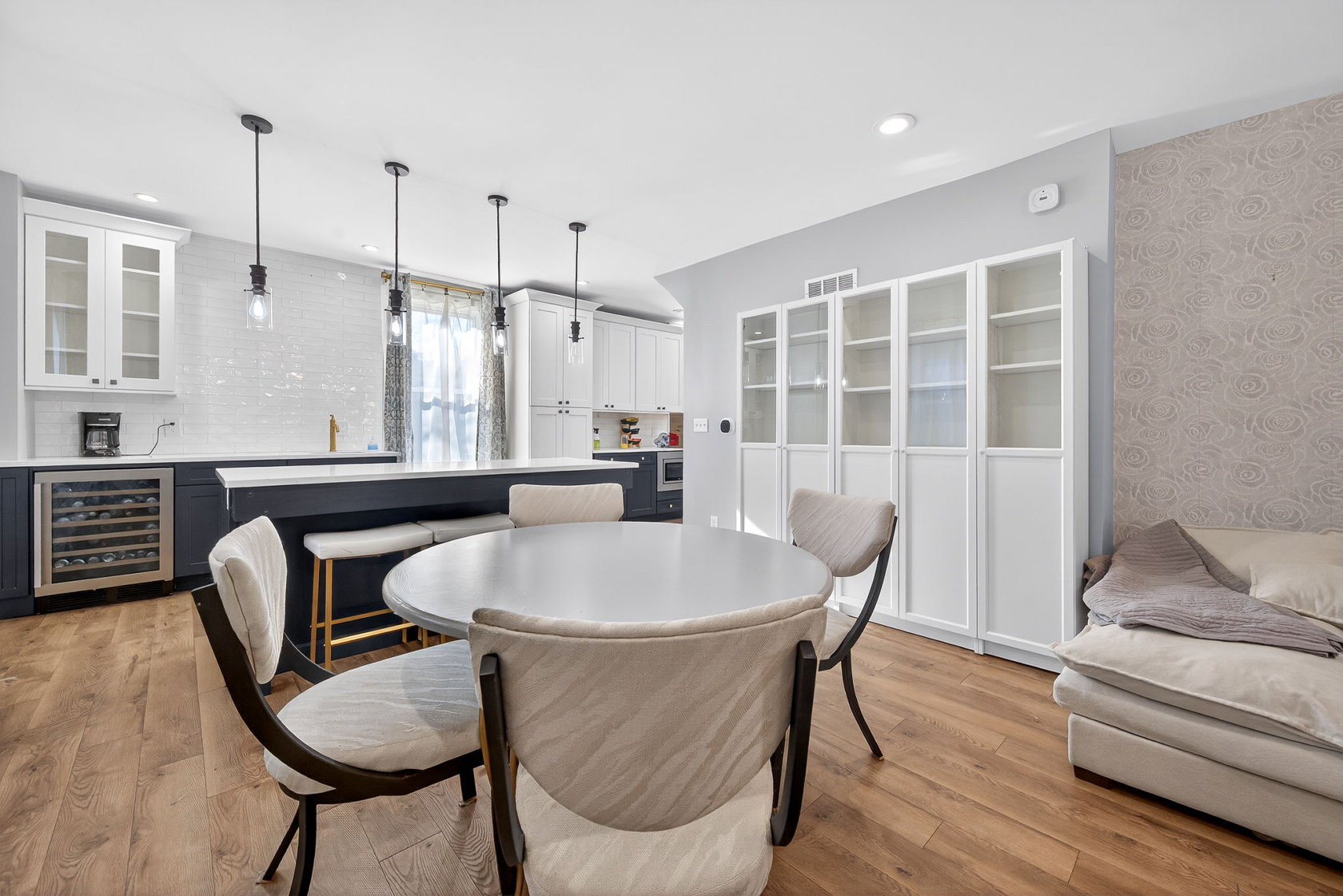 6918 Dartmouth Avenue, St. Louis, MO 63130