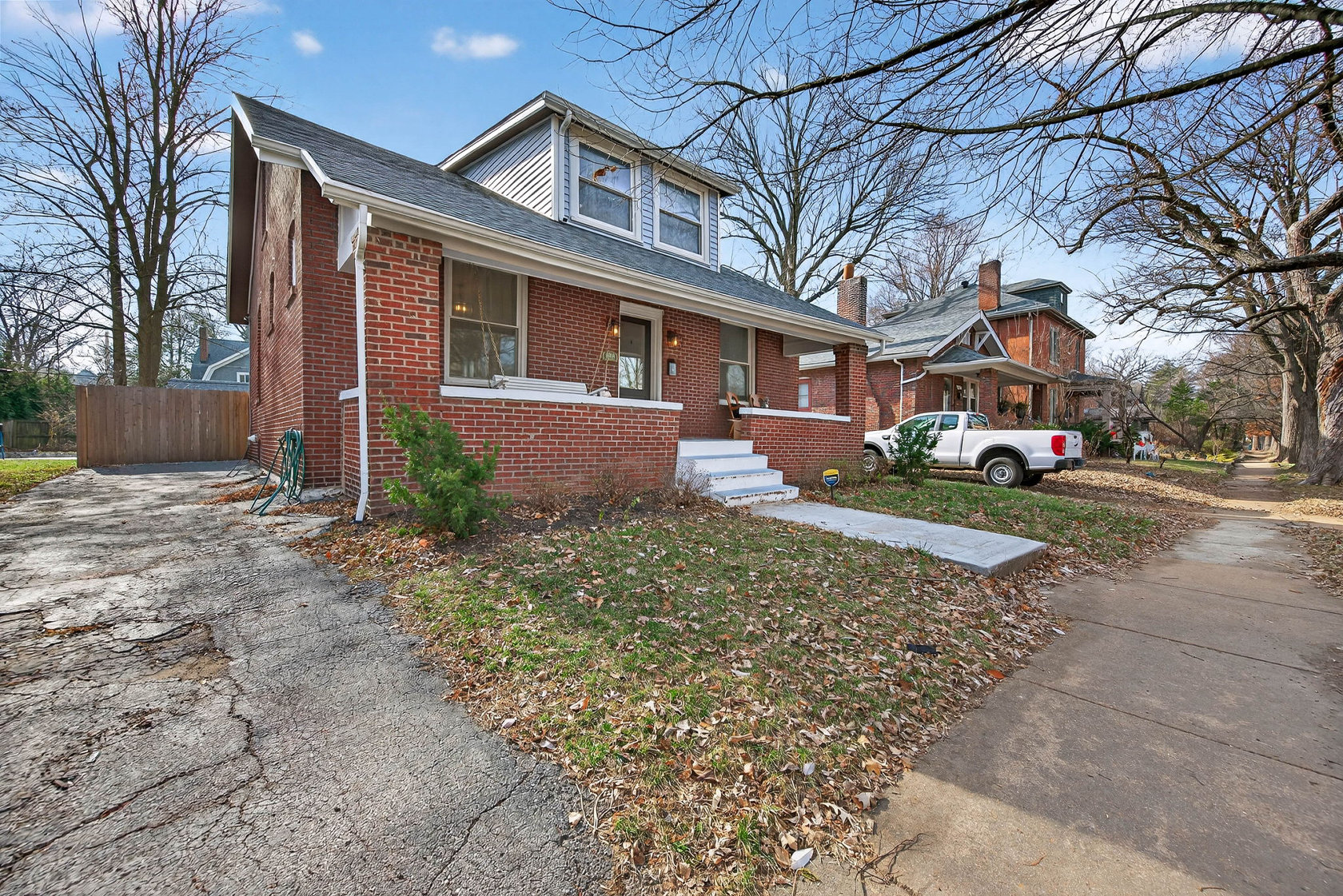 6918 Dartmouth Avenue, St. Louis, MO 63130