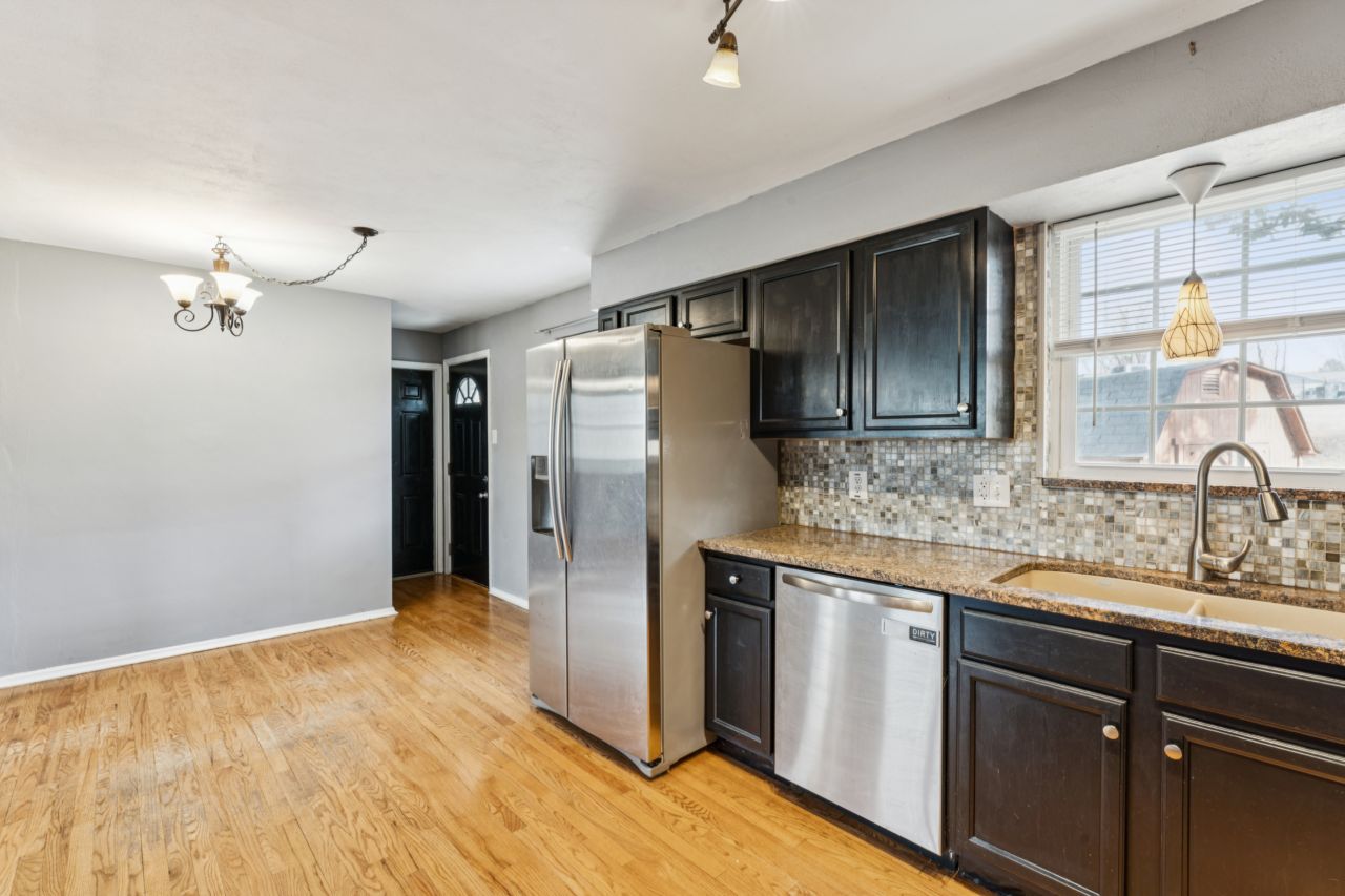 2949 Gladwood St. Louis