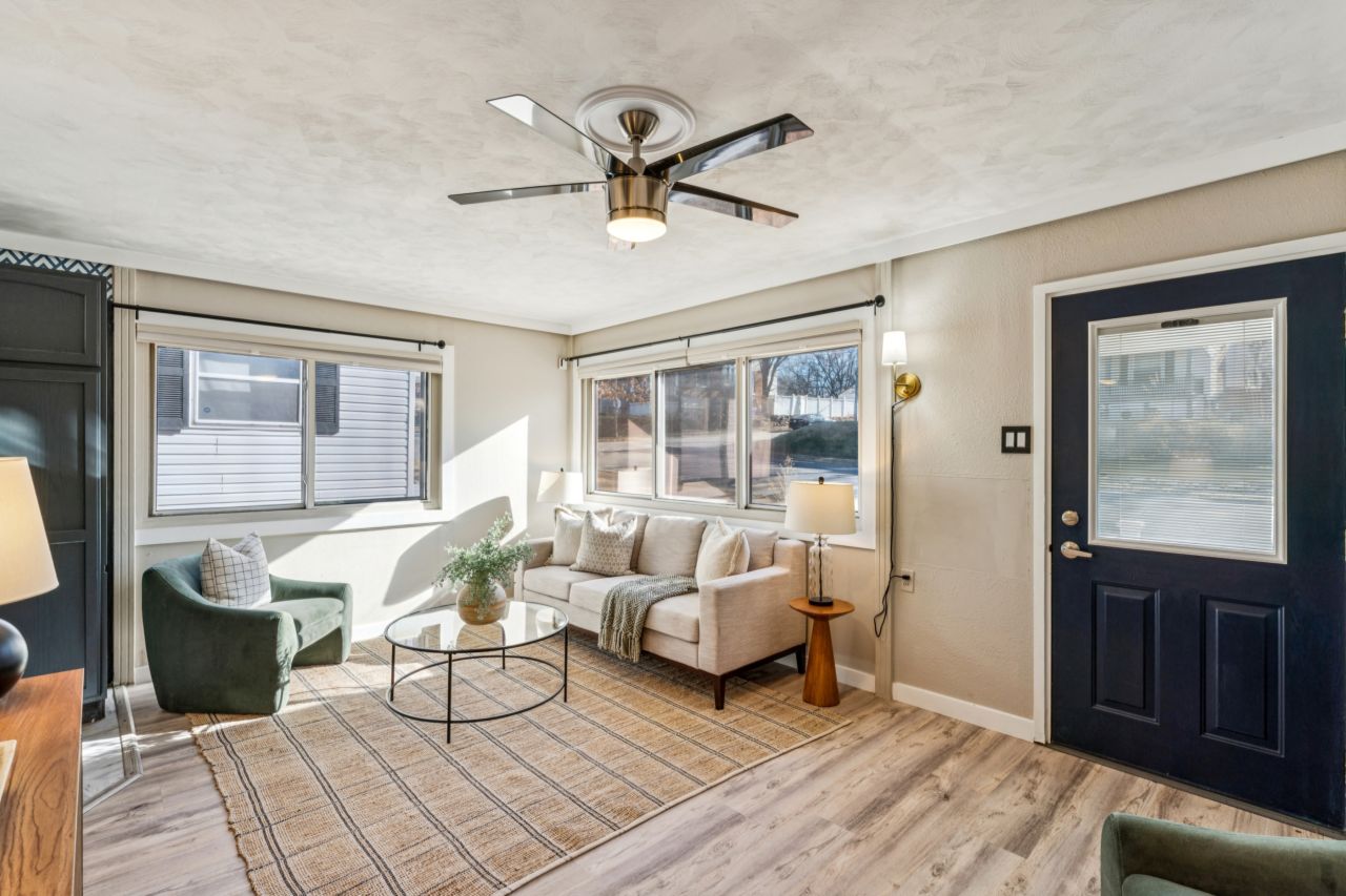 6511 Southwest Avenue