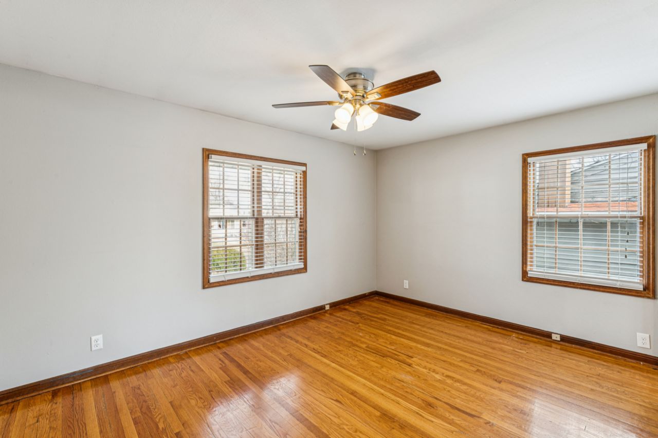 6900 Foxcroft Drive St. Louis Missouri bedroom